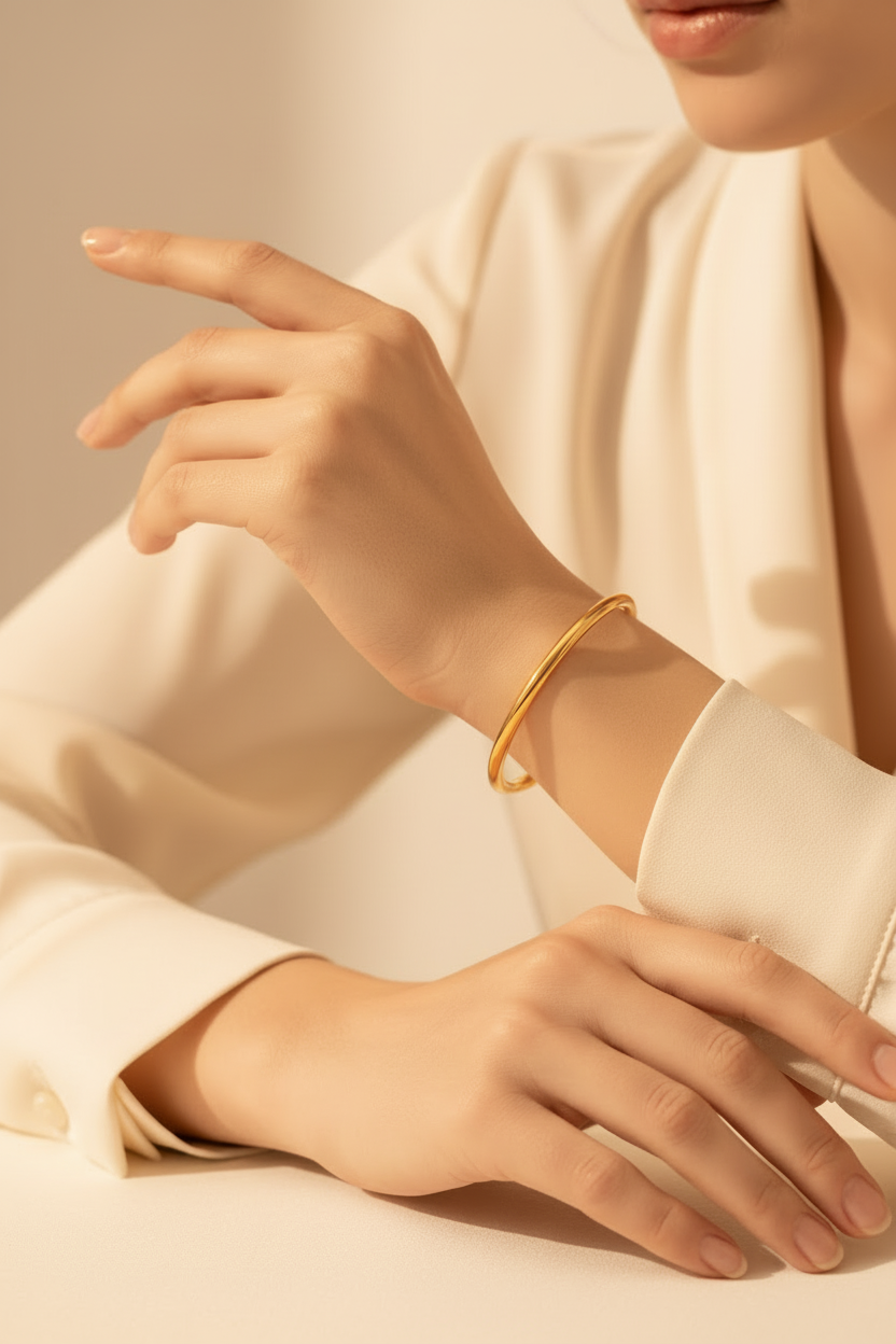 Pulsera Rígida Dorada - tono cálido